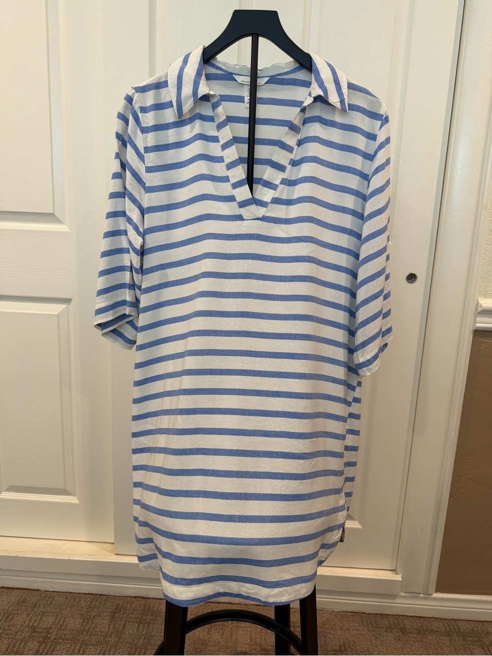 H&M women’s dress or cover up
